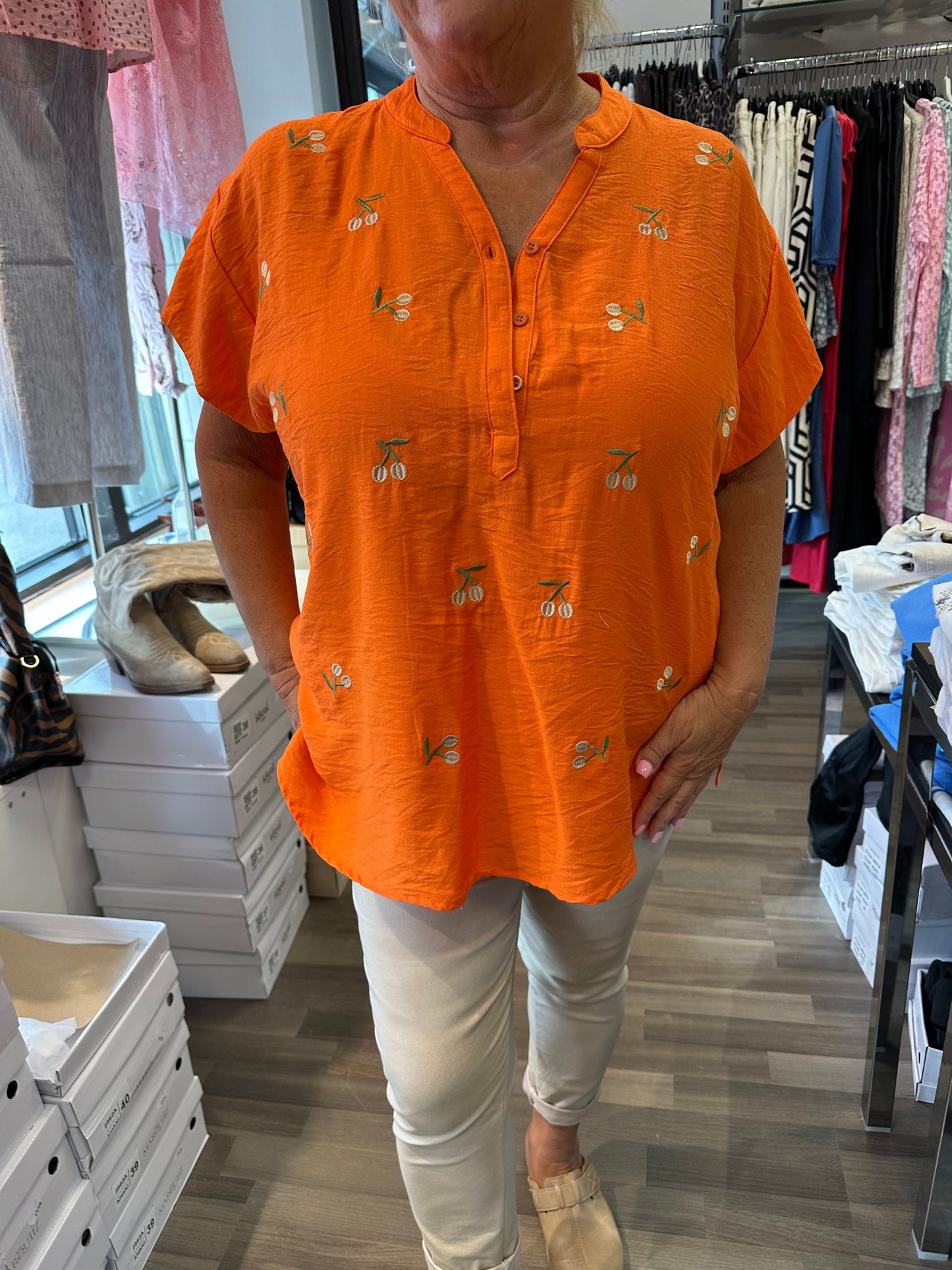 Pusero Cherry oranssi