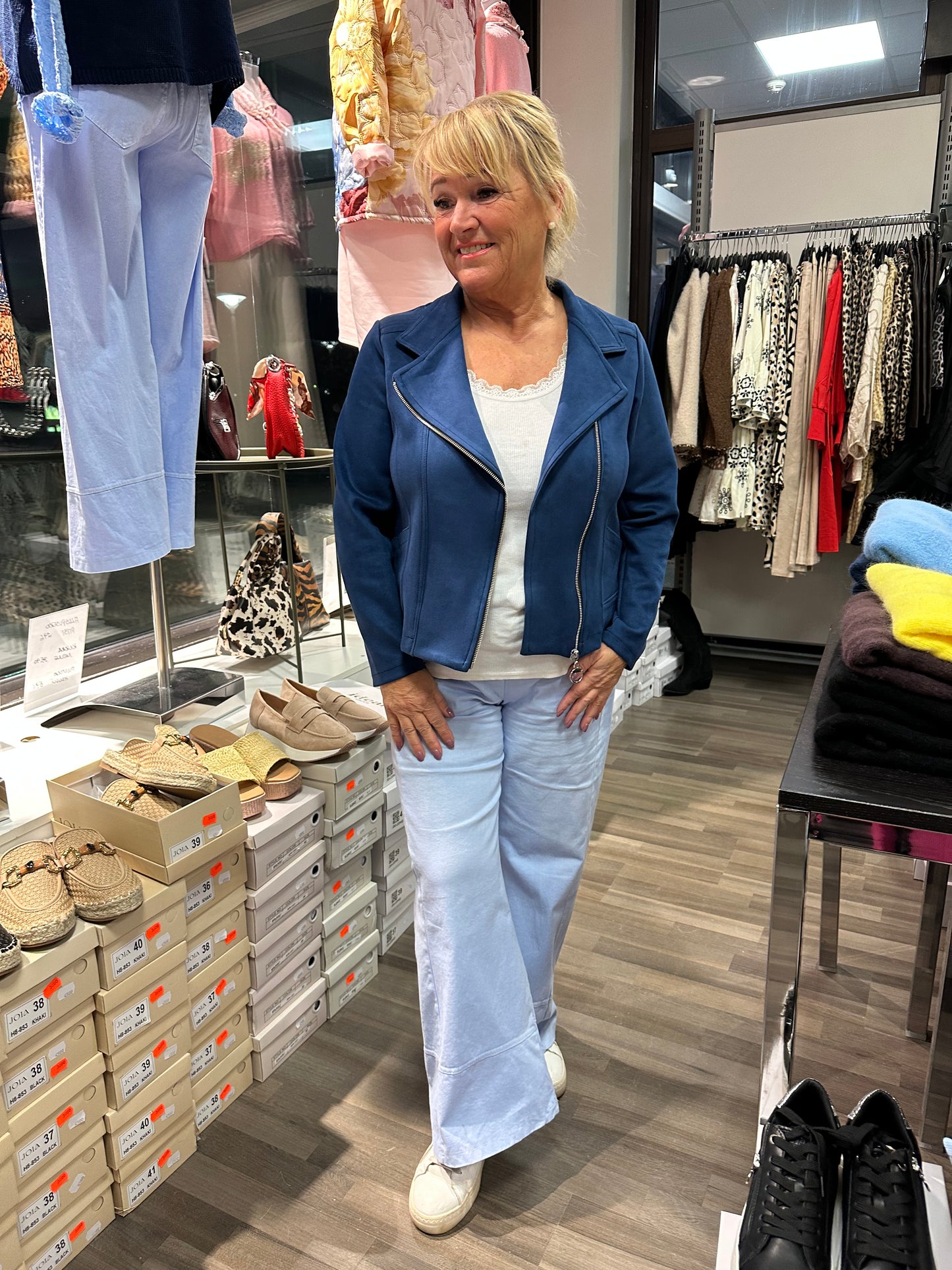 Keinomokkainen biker jakku (6 väriä)