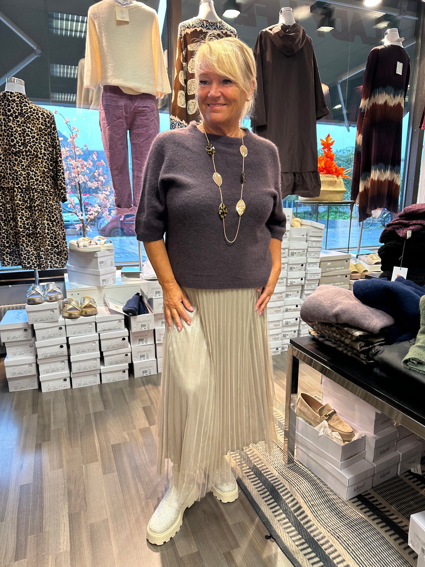 Alpakka-sekoite neule ruskea