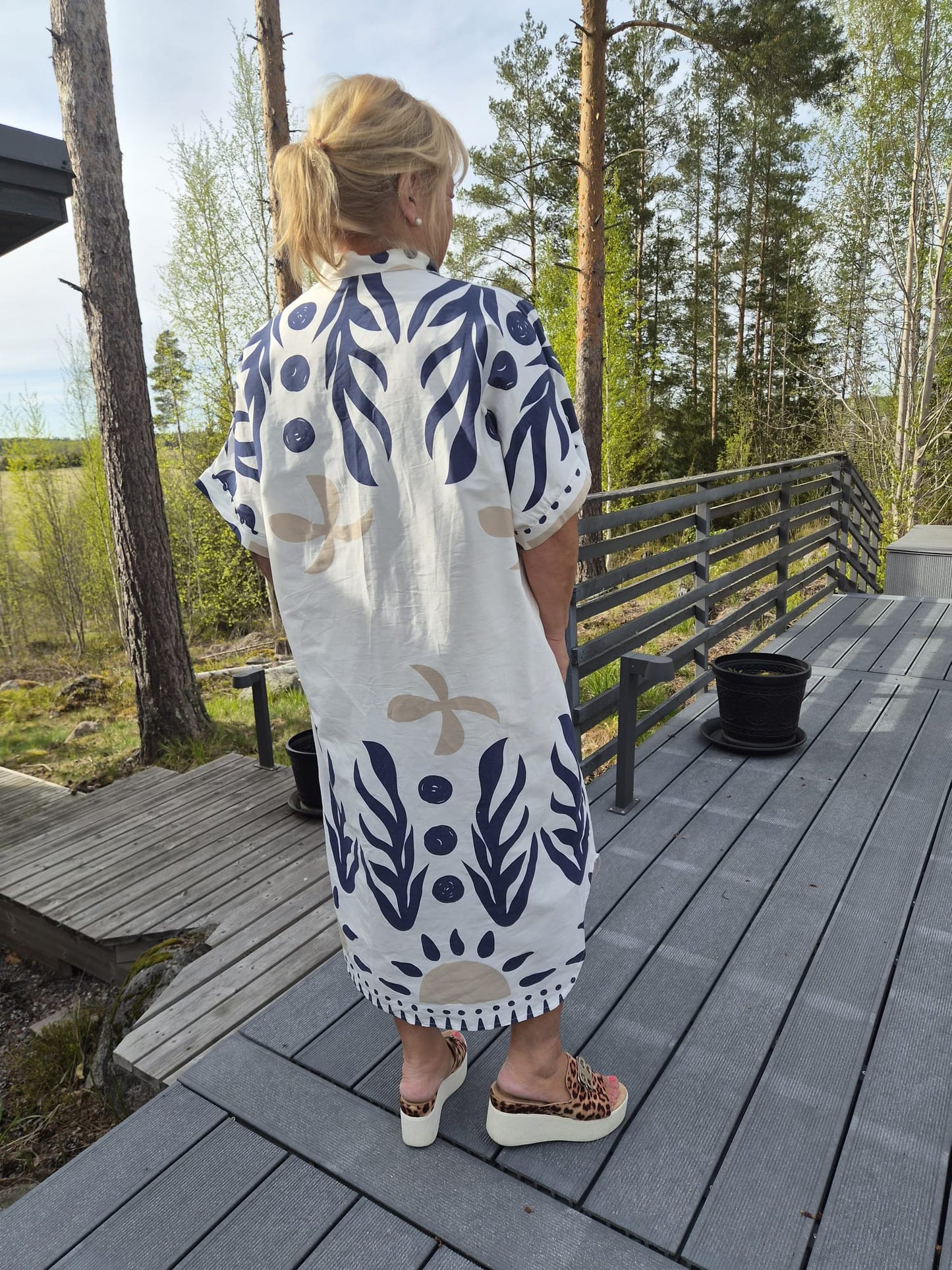 Plussize kuviollinen puuvillamekko