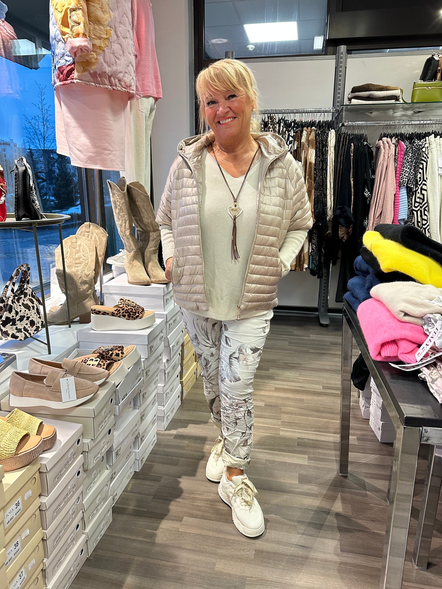 Spring Flower stretch housu beessi