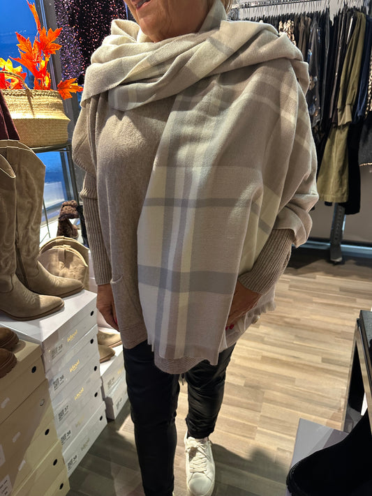 Ruutu kaulahuivi vaalea