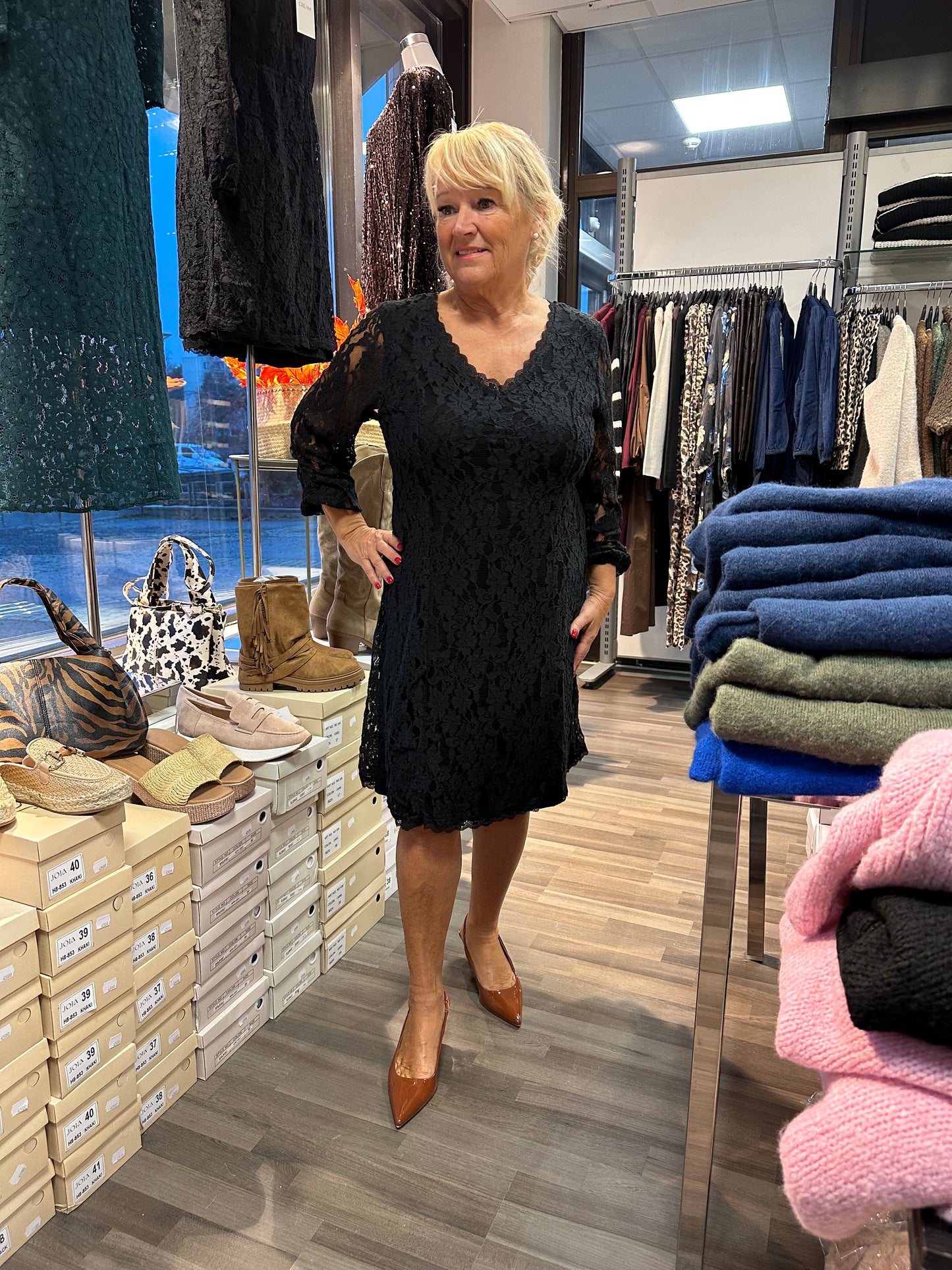 Polvipituinen pitsimekko