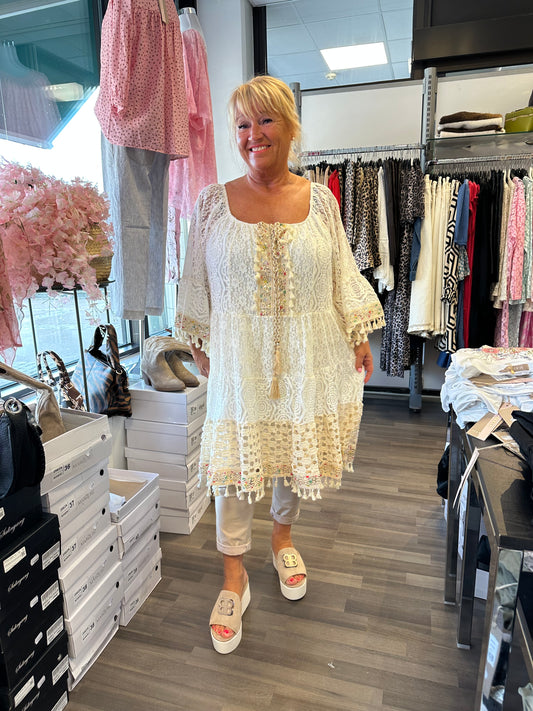 Plussize bohotunika luonnonvalkoinen