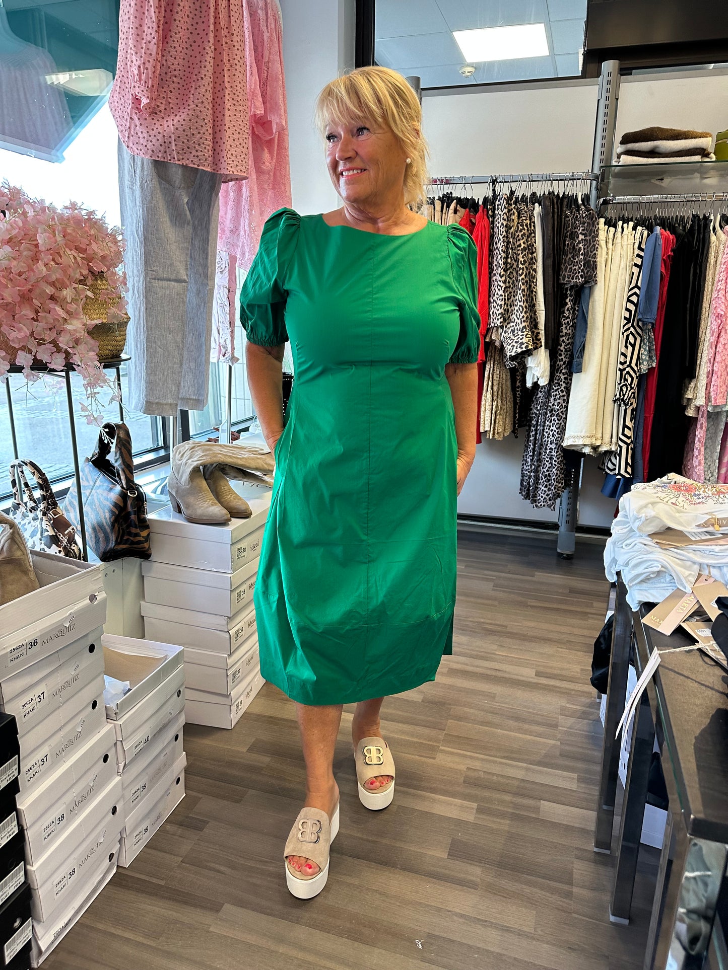 Puuvillapopliini mekko Jolly Green