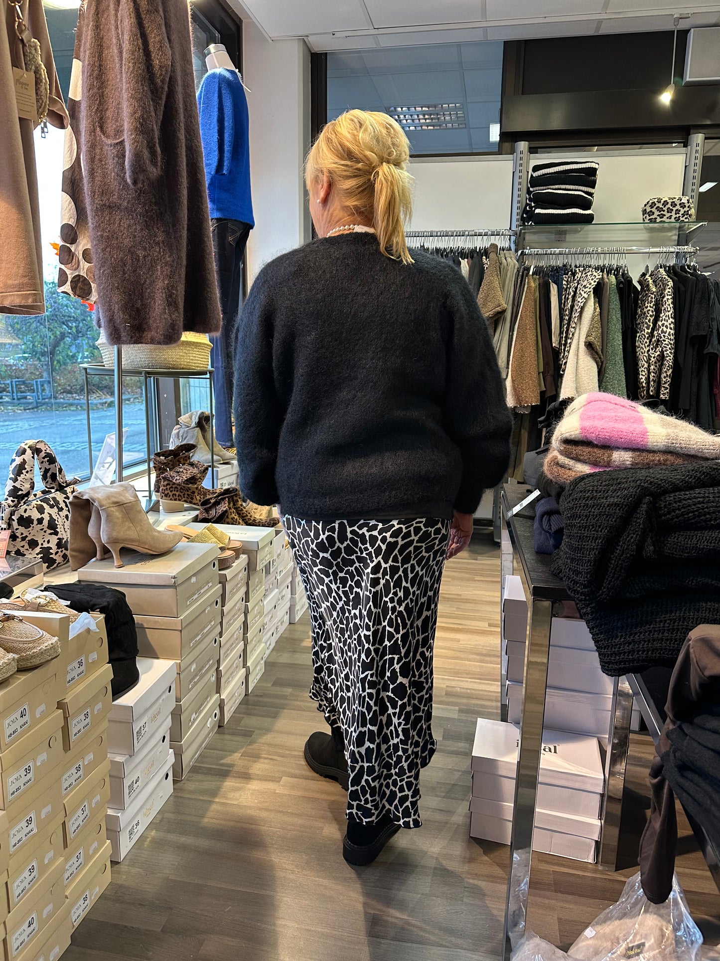 Mohair neuletakki musta