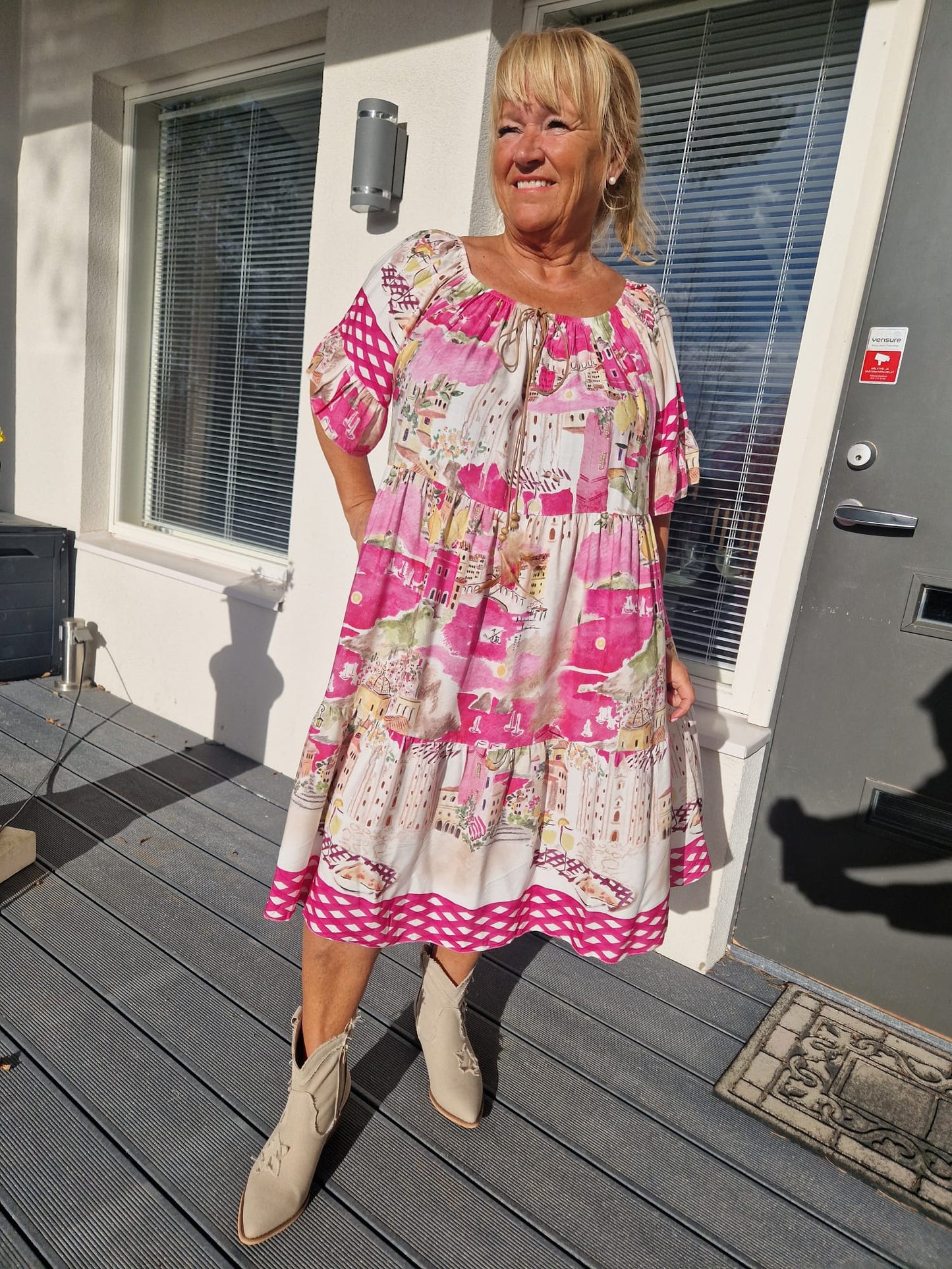 Plussize viskoosimekko