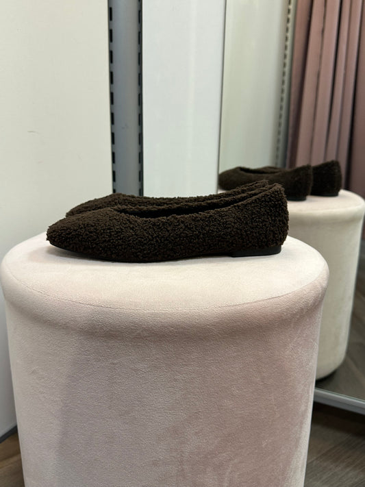 Teddy balleriinat ruskea