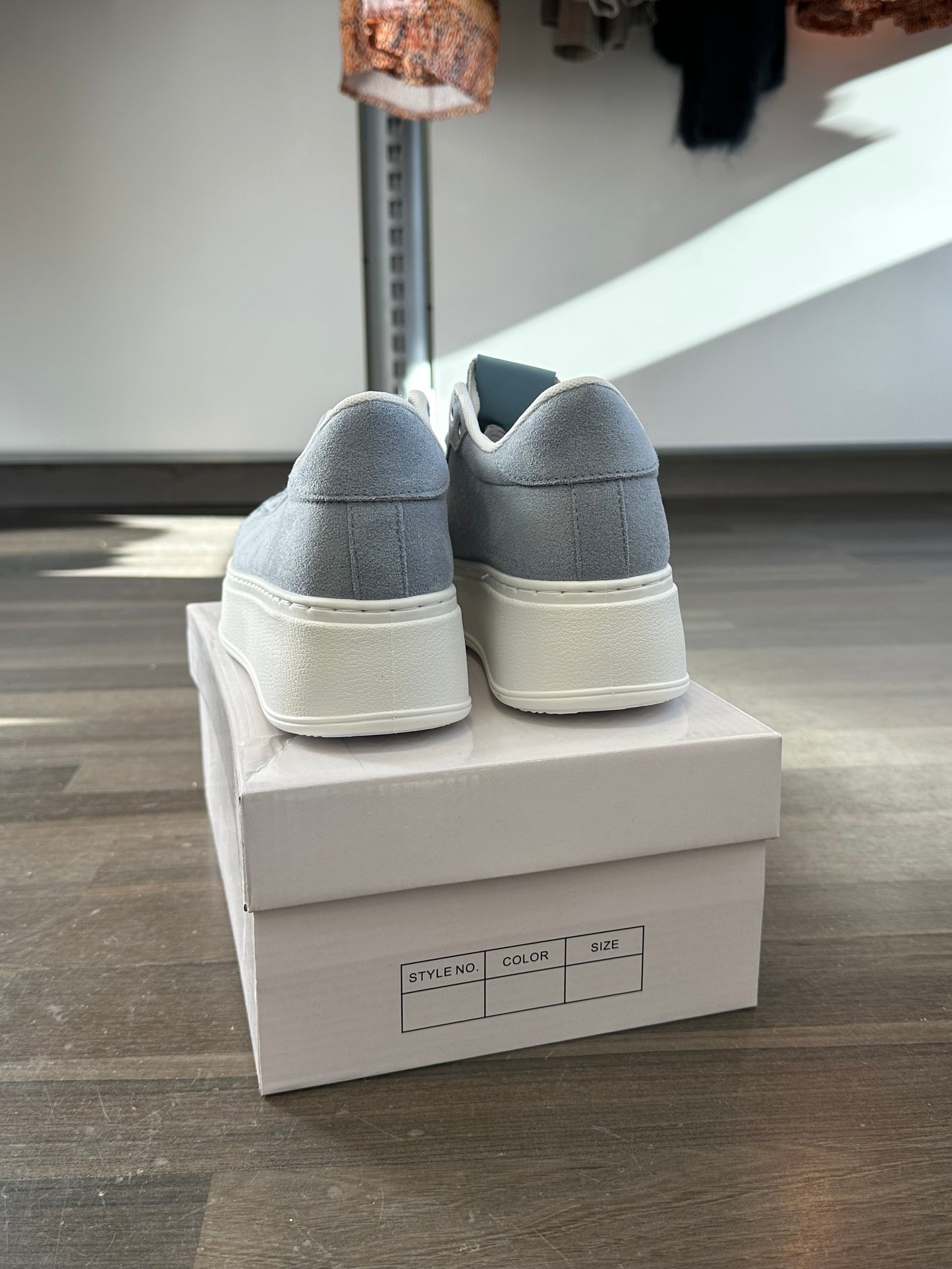 Platform tennarit sininen