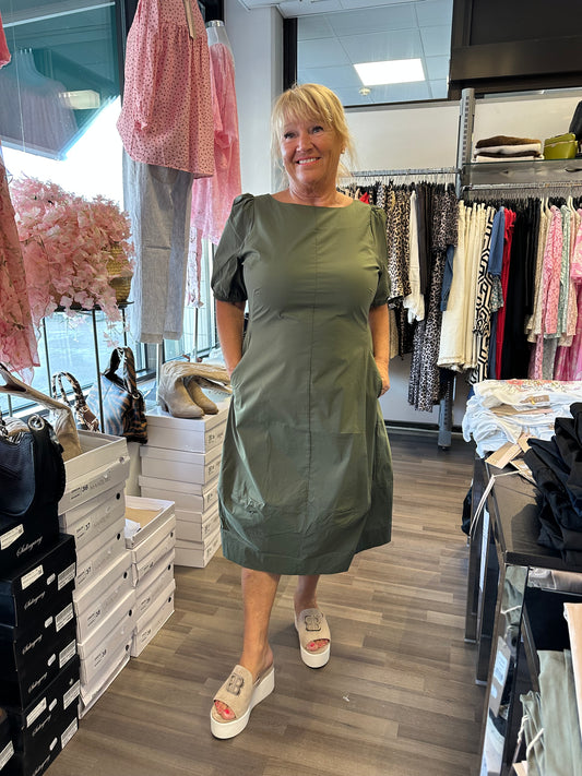 Puuvillapopliini mekko Burnt Olive