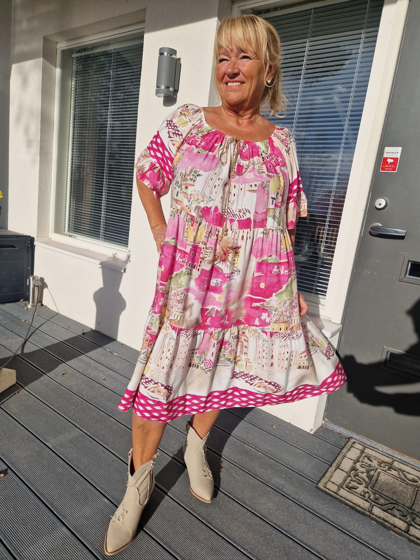 Plussize viskoosimekko