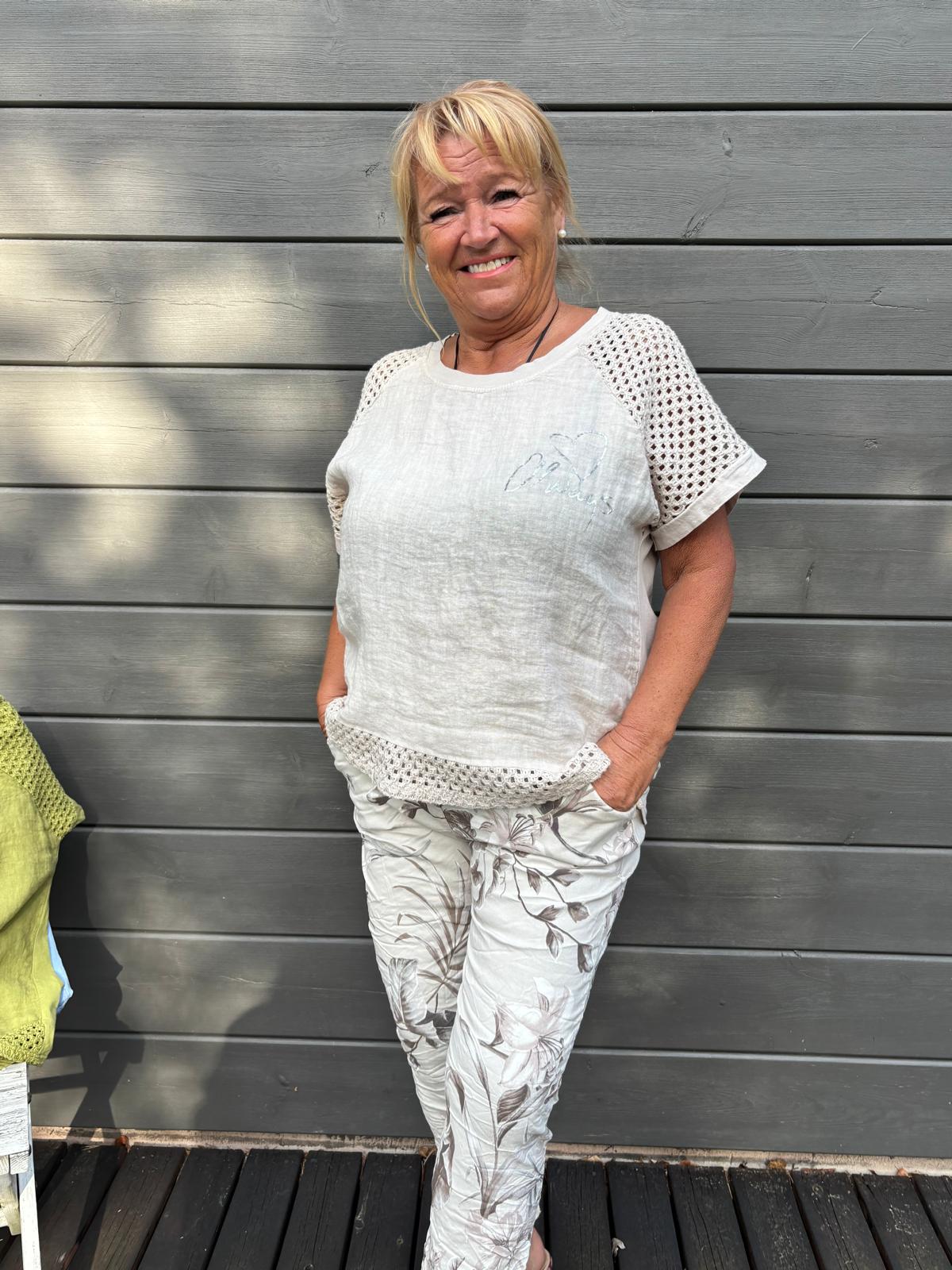 T-paita puuvilla-pellavaa (9 väriä)