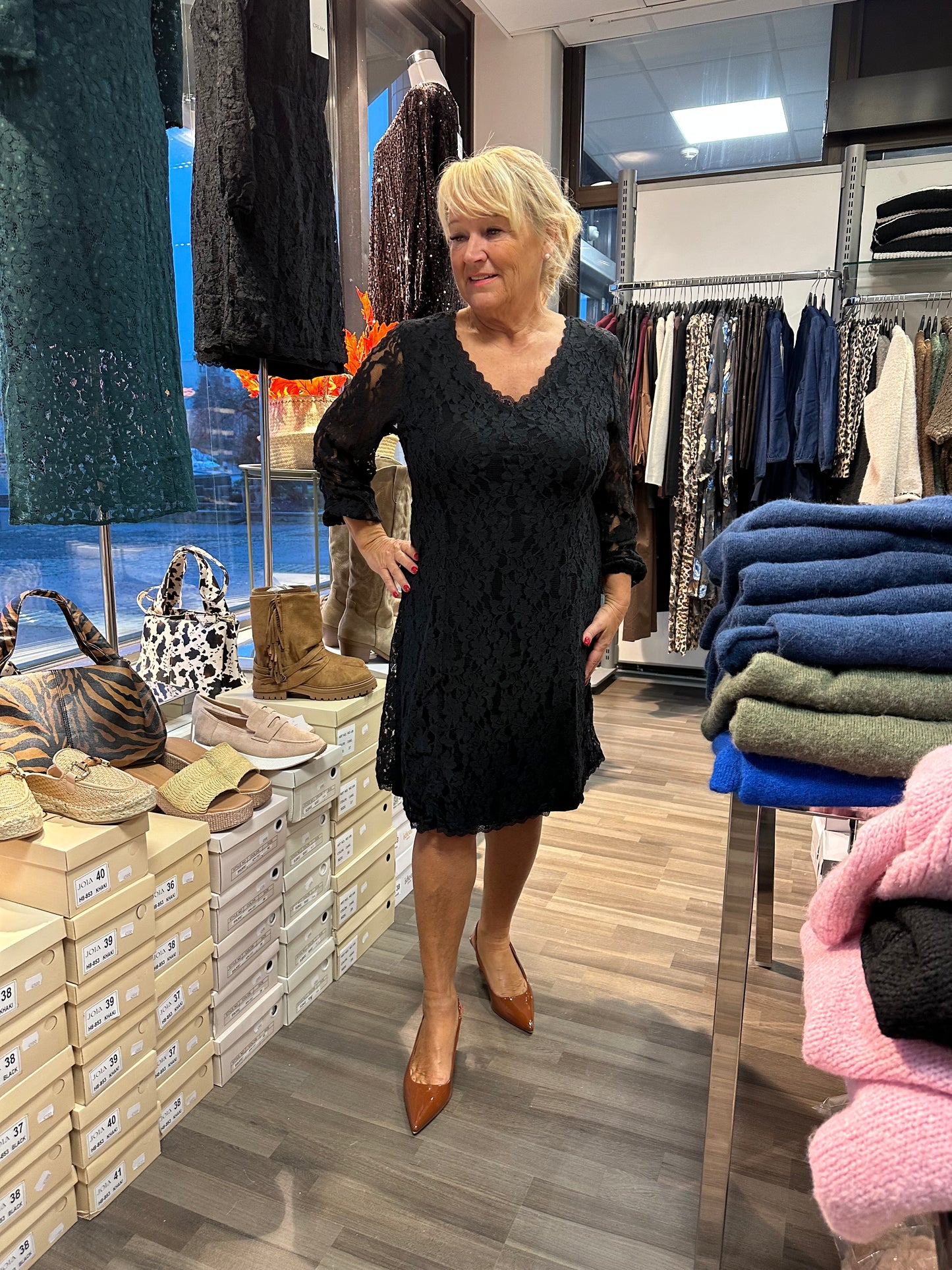 Polvipituinen pitsimekko