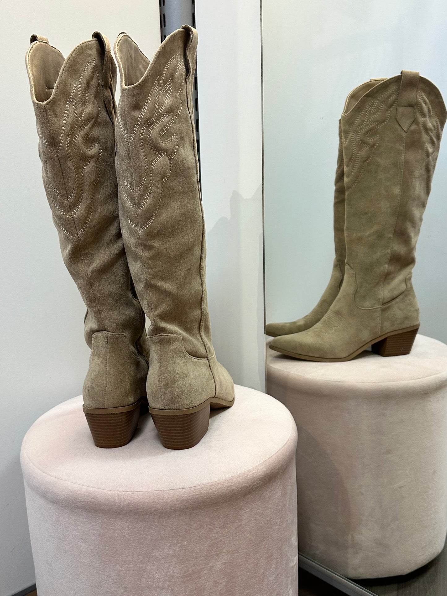 Cowboy saappaat beessi