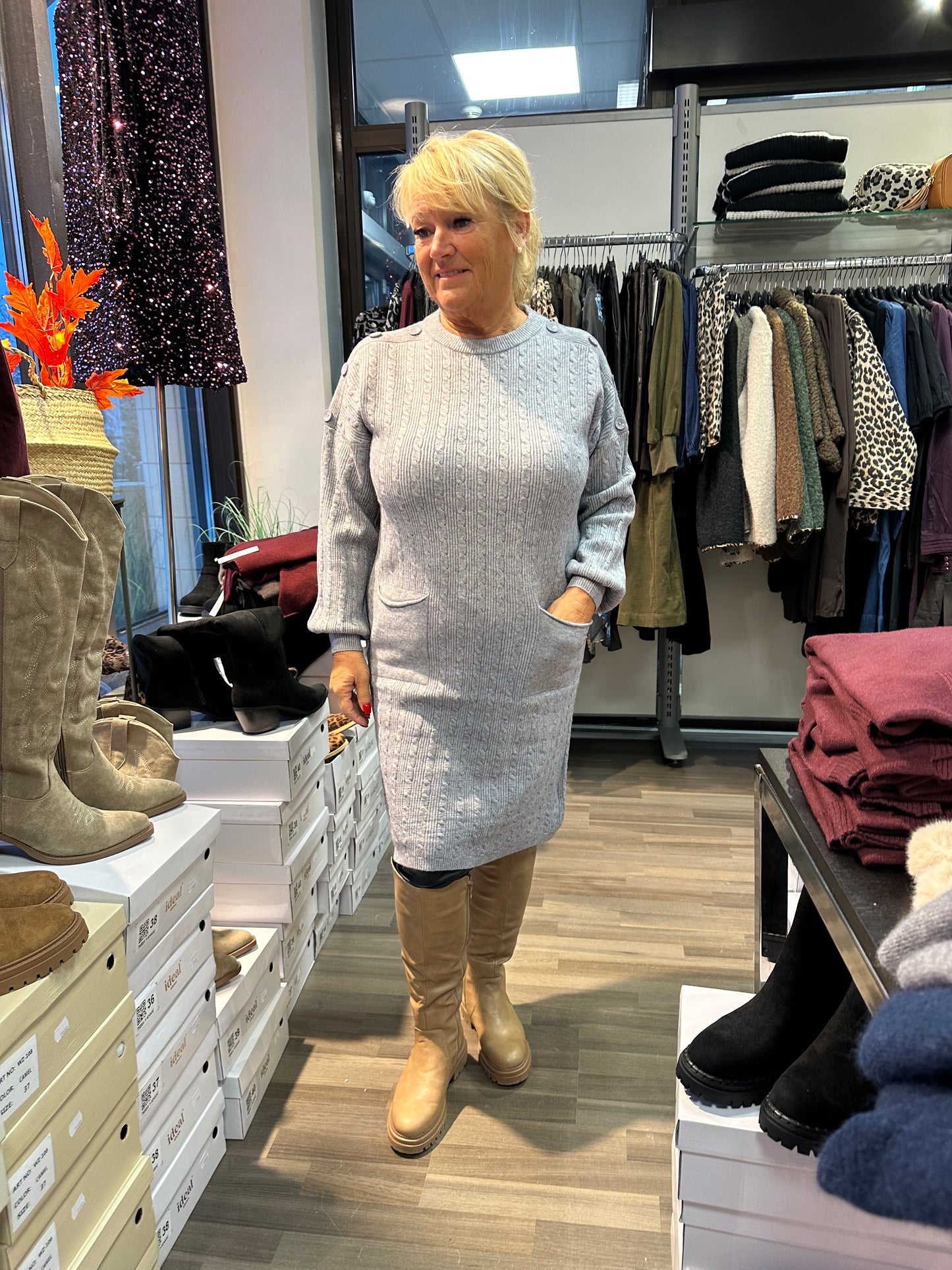 Neuletunika/mekko harmaa