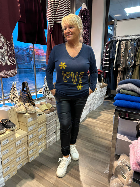 Lämmin pusero LoVE sininen