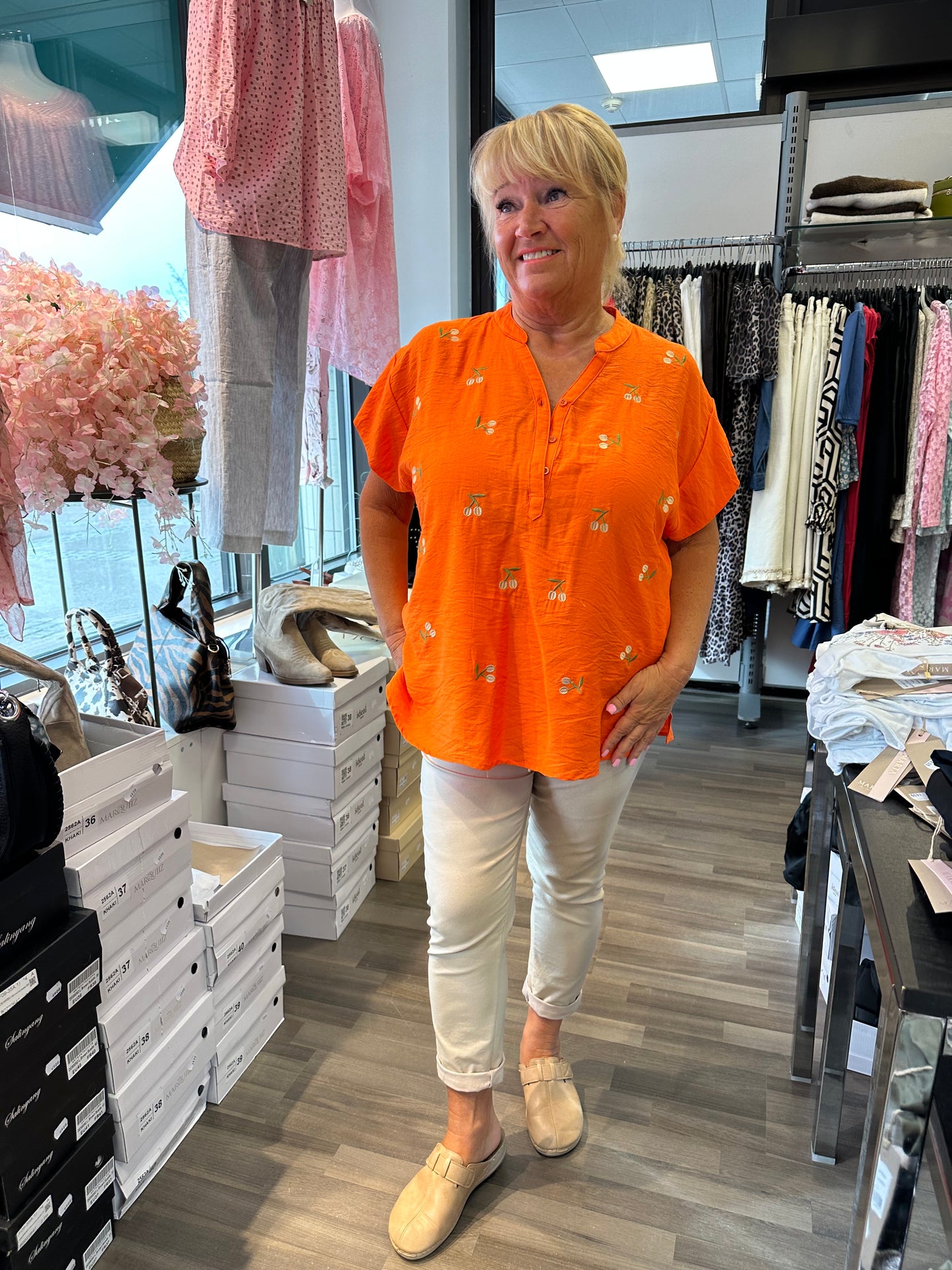 Pusero Cherry oranssi