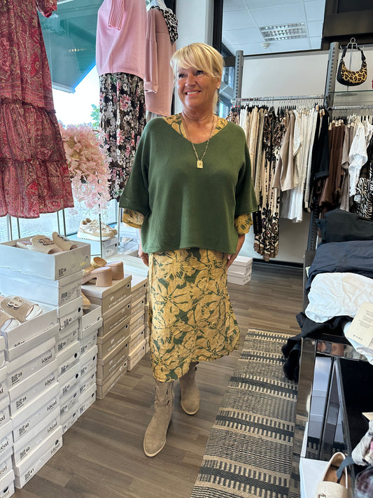 Laatikkoneule khaki