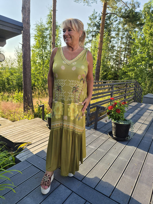 Kuviollinen pitkä mekko vihreä