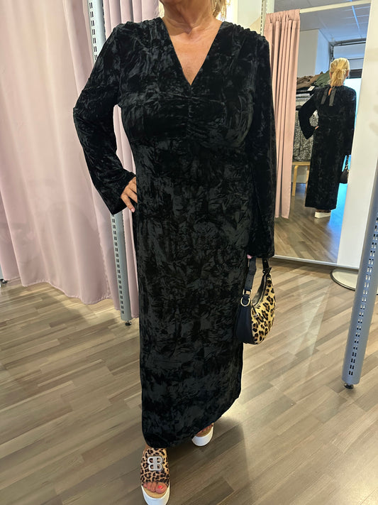 Valerie loimusametti mekko