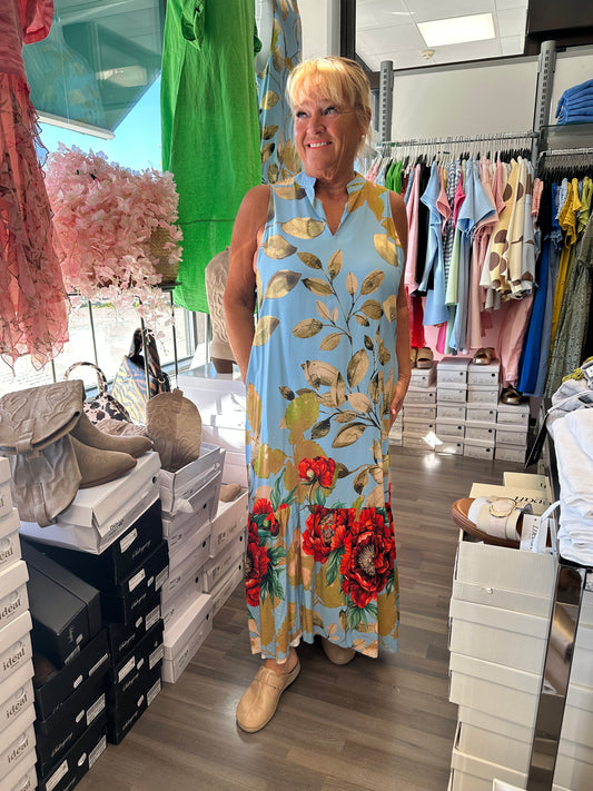 Hihaton kuviollinen mekko