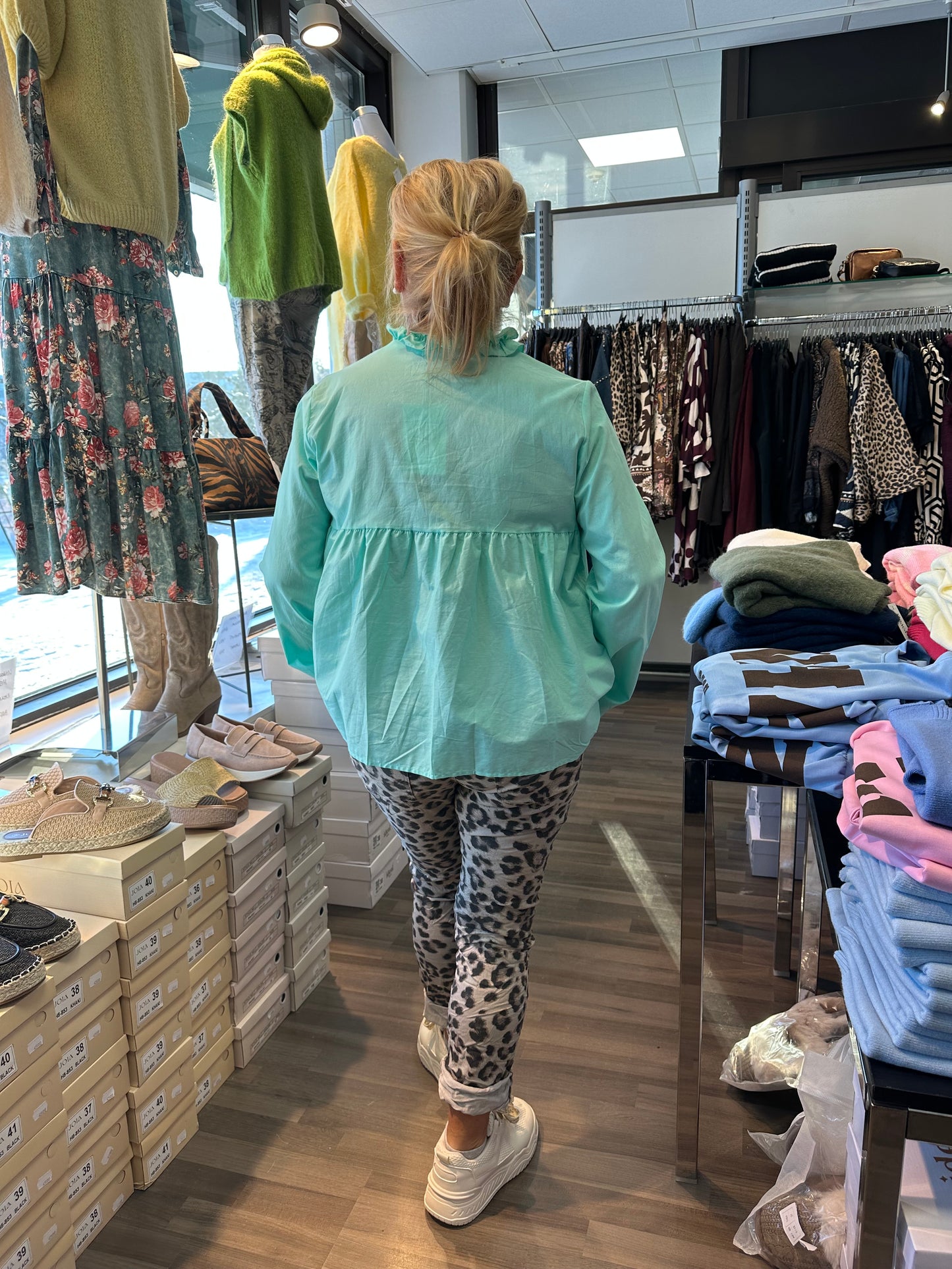 Suloinen puuvillapusero minttu