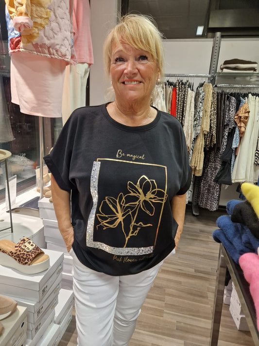 College t-paita (5 väriä)