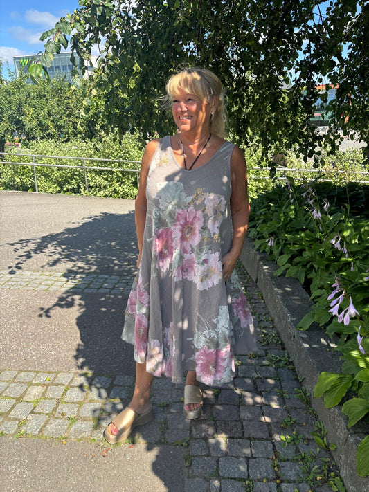 Kevyt puuvillamekko (4 väriä)