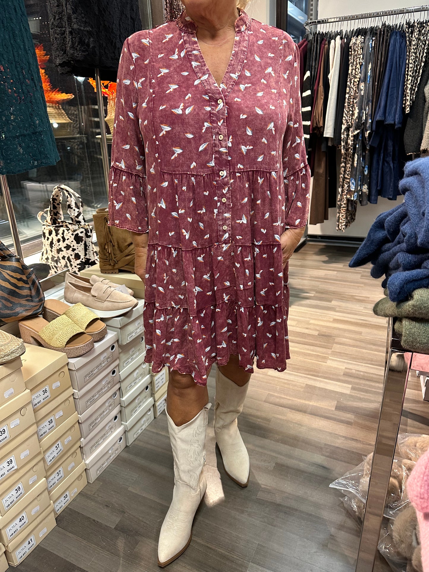 Lyhyt mekko Moonlit Meadow