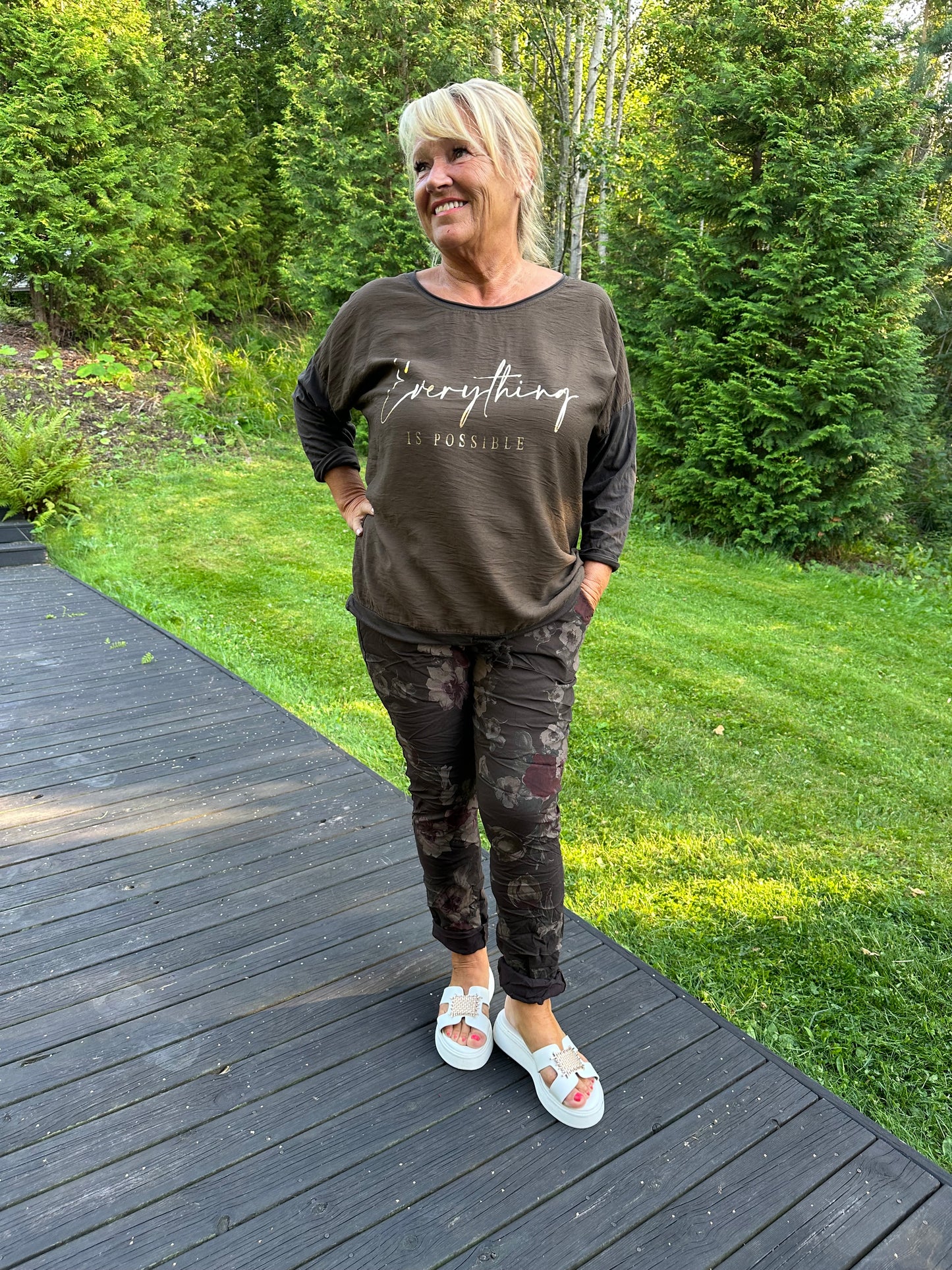 Fall Flower stretch housu ruskea