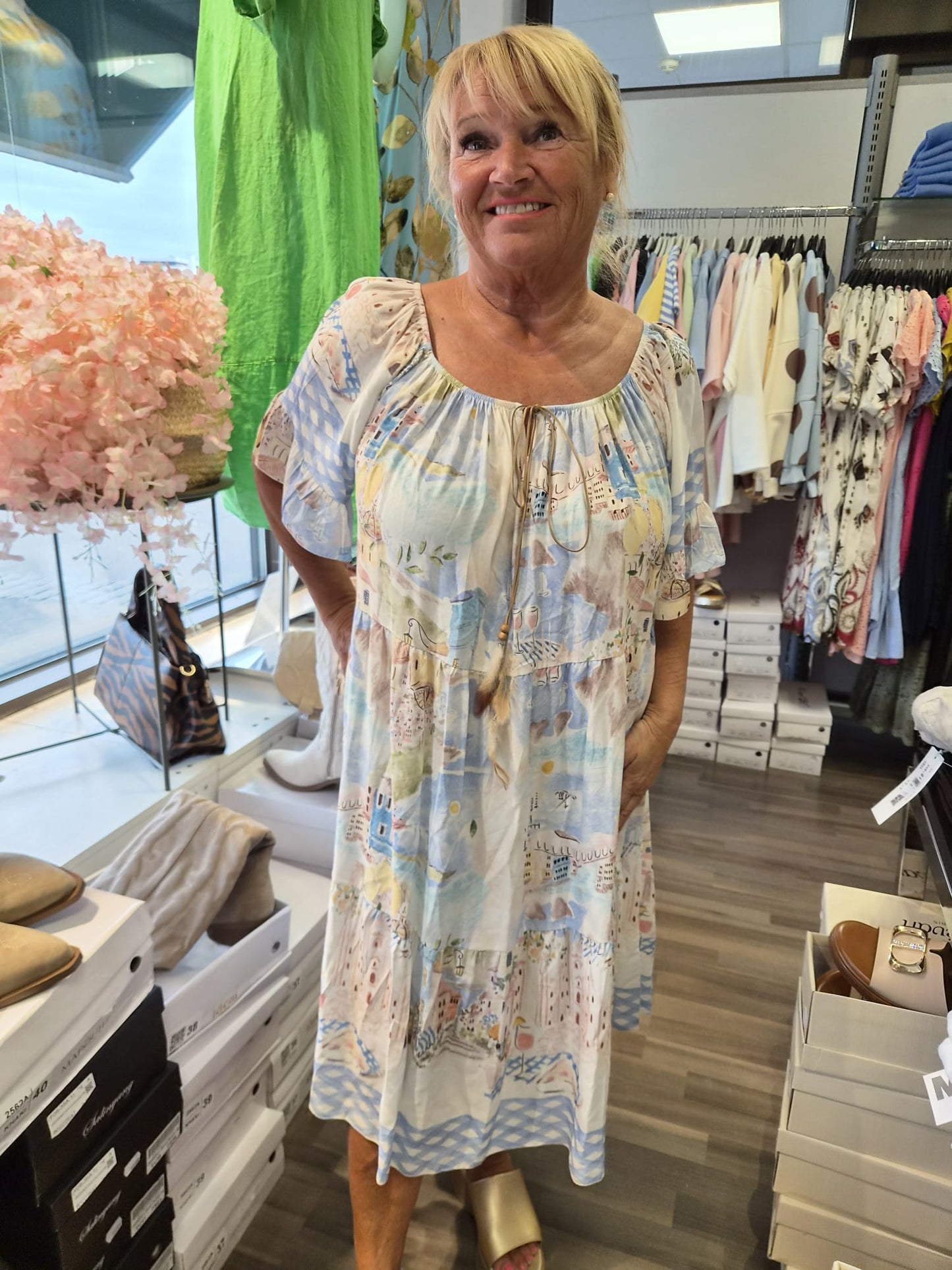 Plussize viskoosimekko