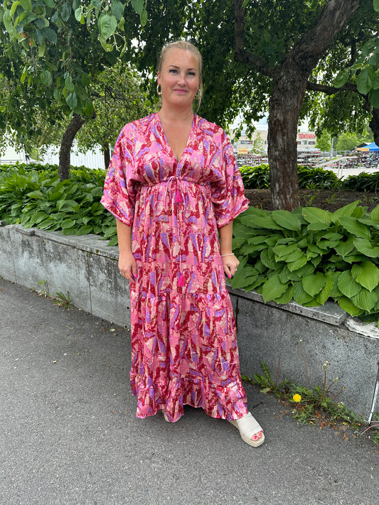 Maksimekko Silvia punainen