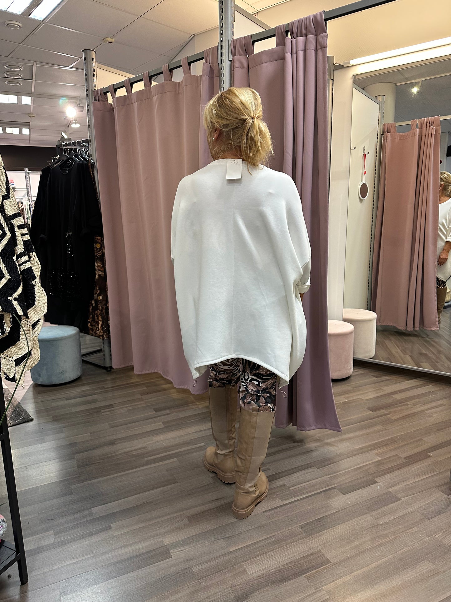 Plussize college tunika Star valkoinen