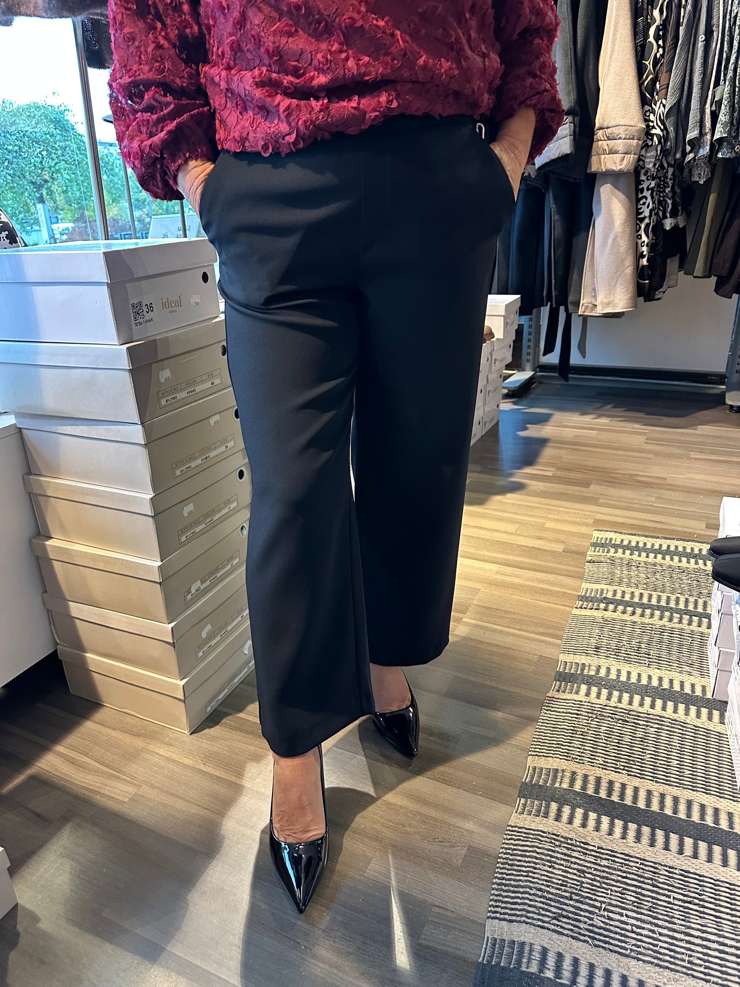 Vajaamittaiset culotte housut