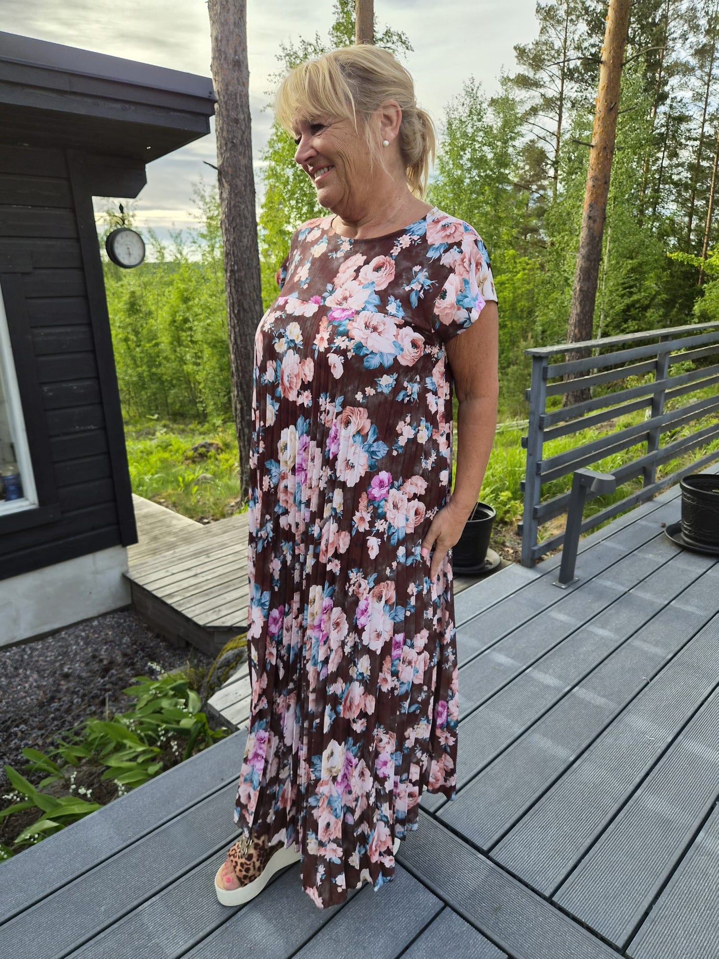 Kuviollinen pliseerattu mekko (5 väriä)