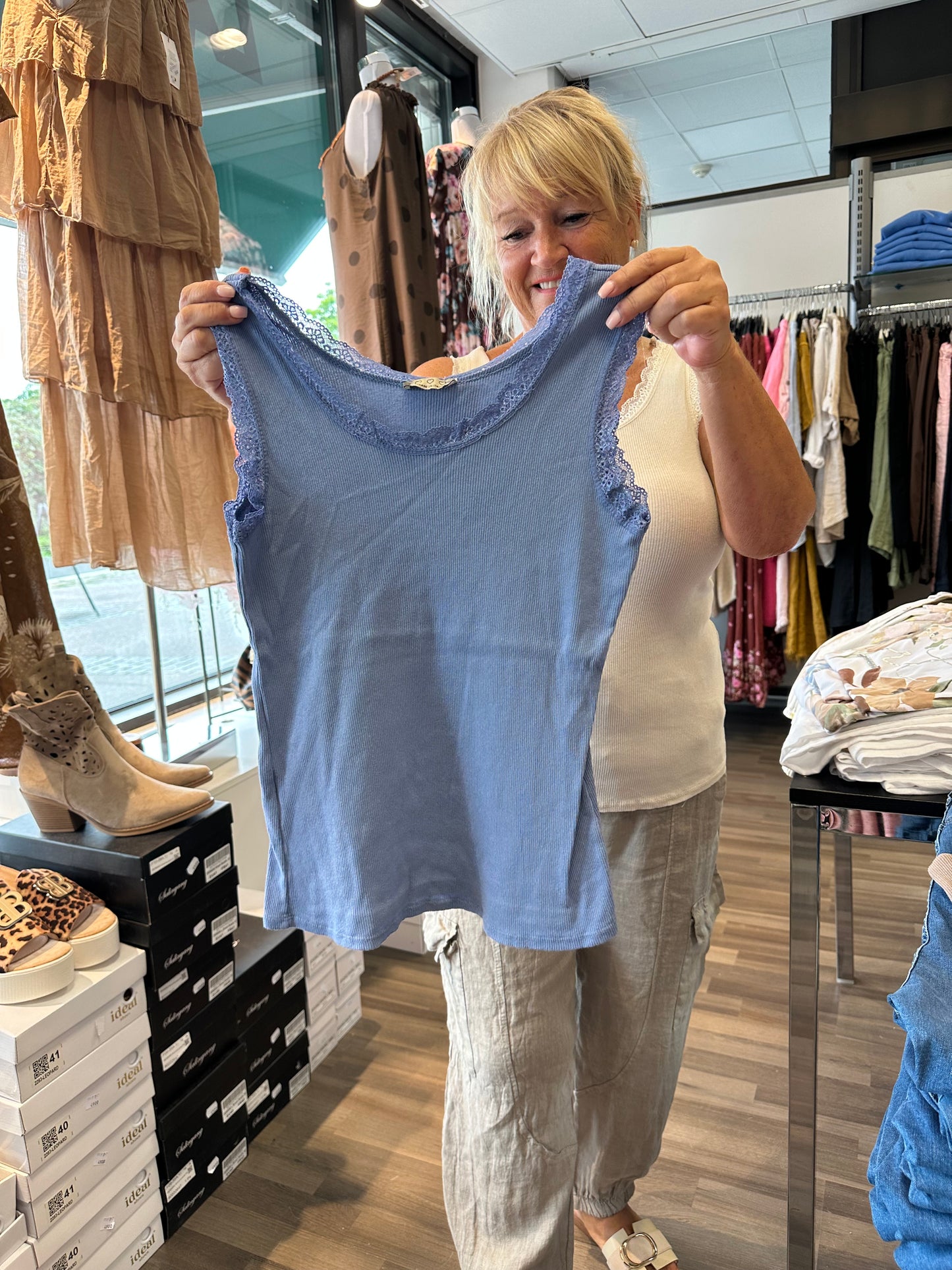 One size ribbitoppi (8 väriä)