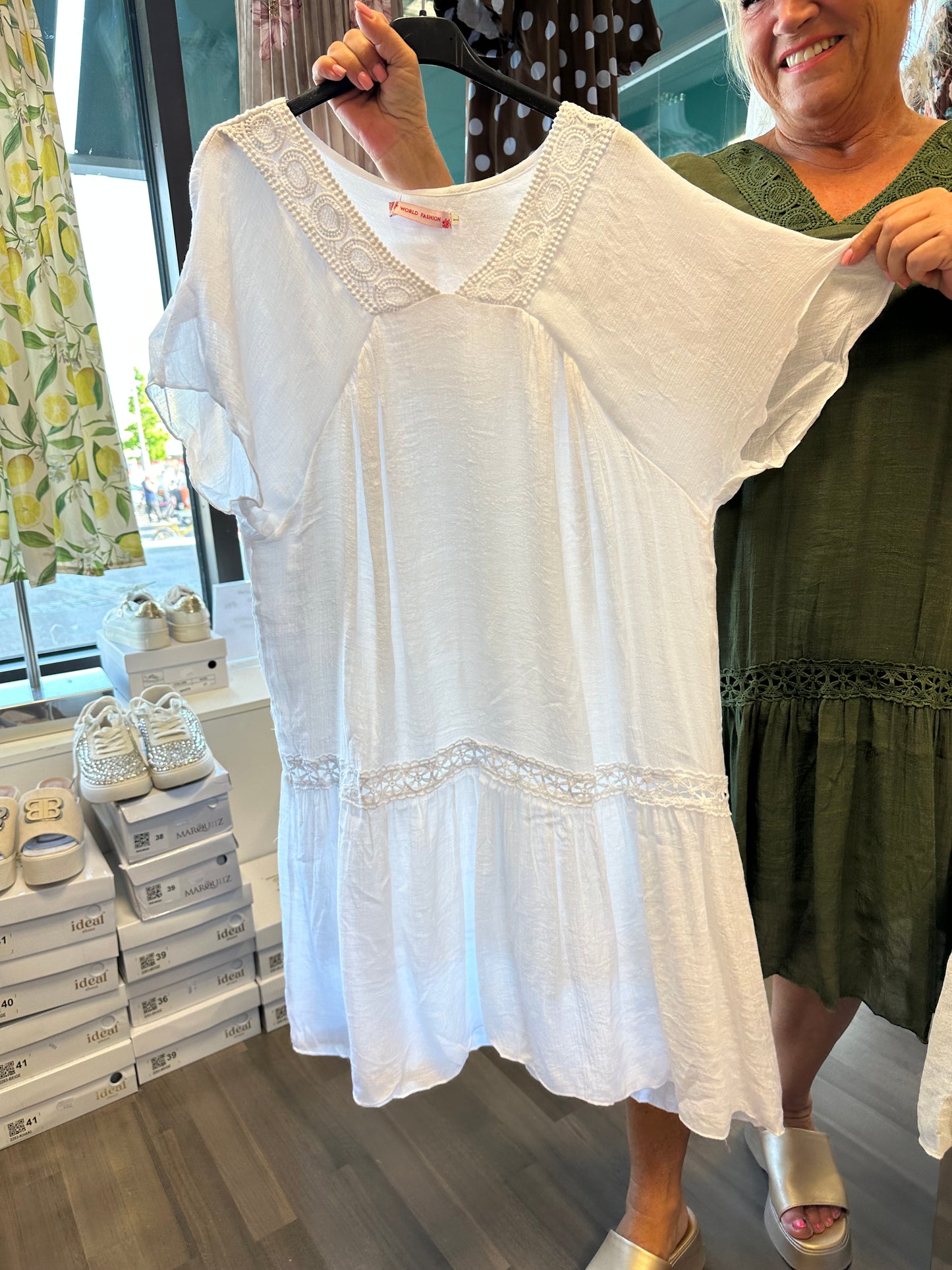 Plussize polvipituinen mekko (7 väriä)