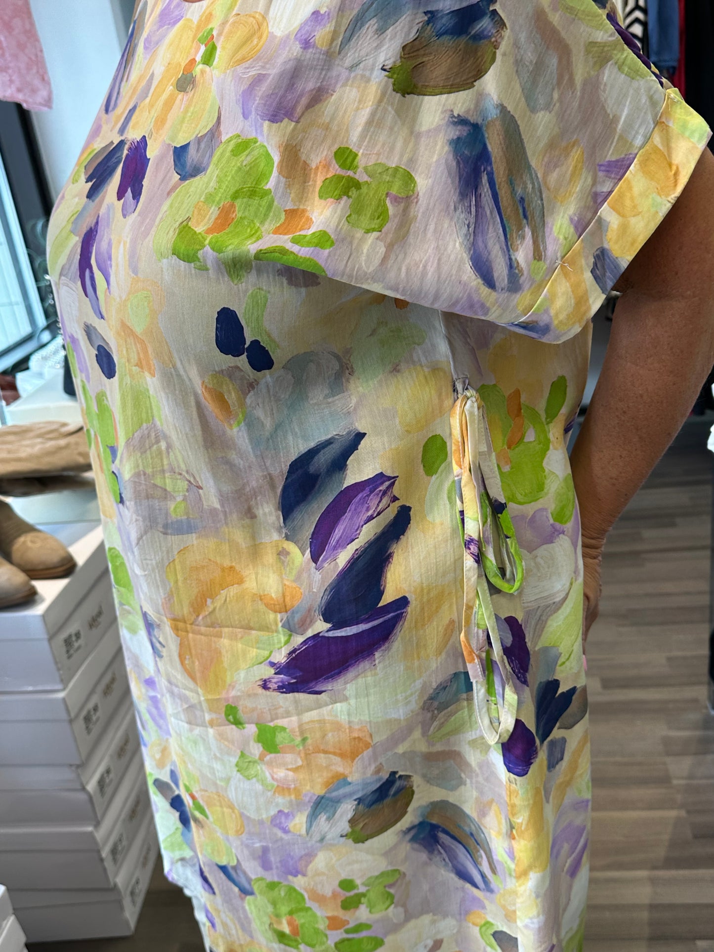 Kevyt viskoositunika (4 väriä)