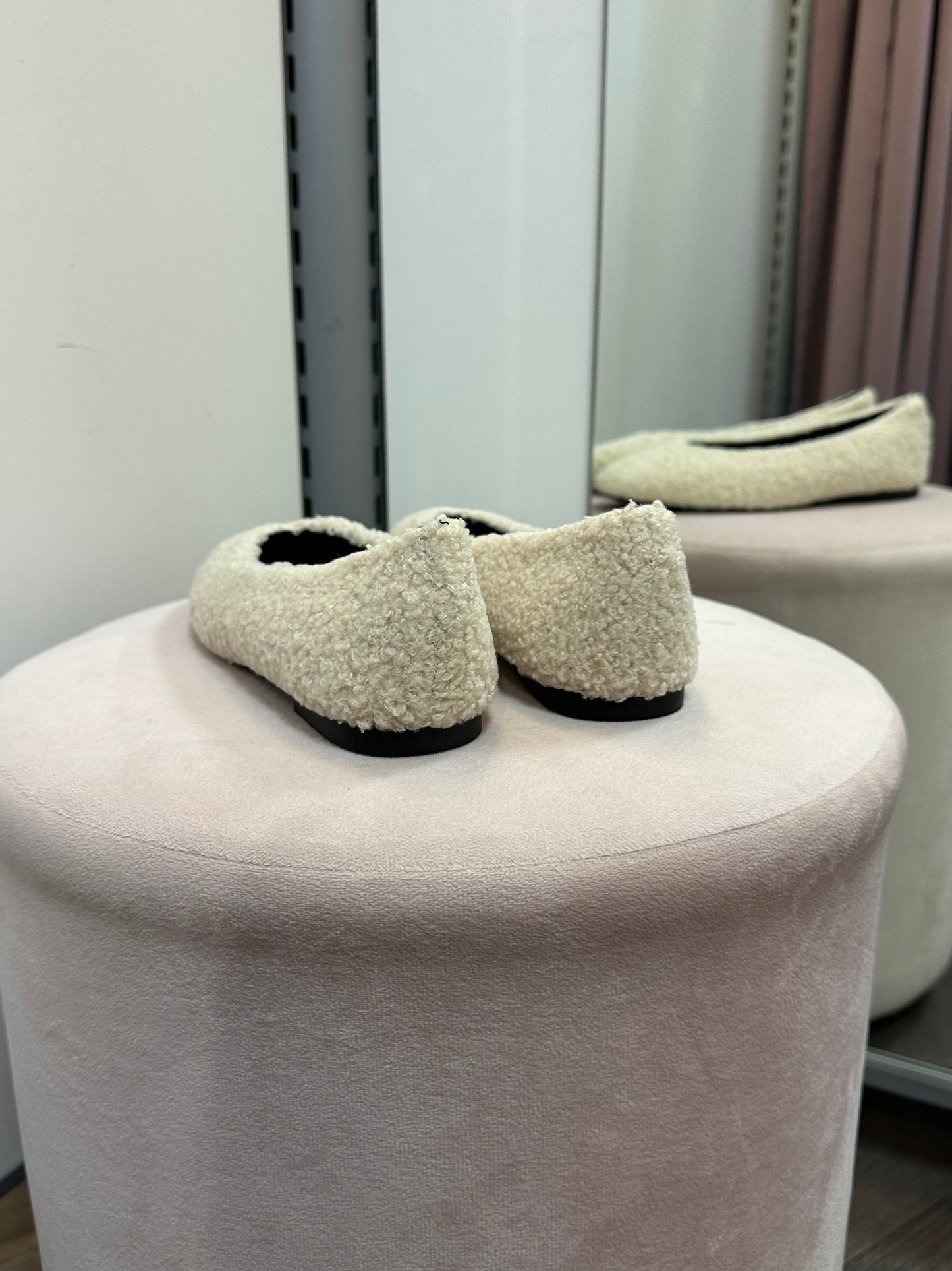 Teddy balleriinat vaalea