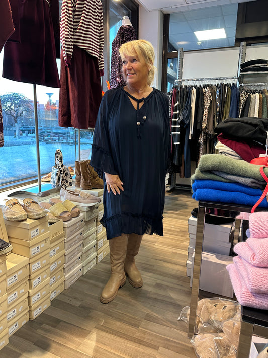 Plussize sifonkitunika/mekko tummansininen