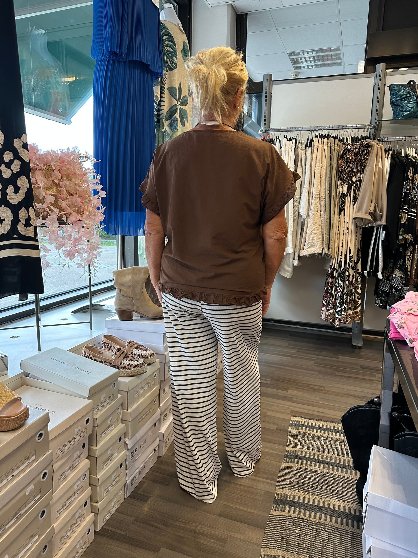 Ribbineulottu vapaa-ajan housu ruskea