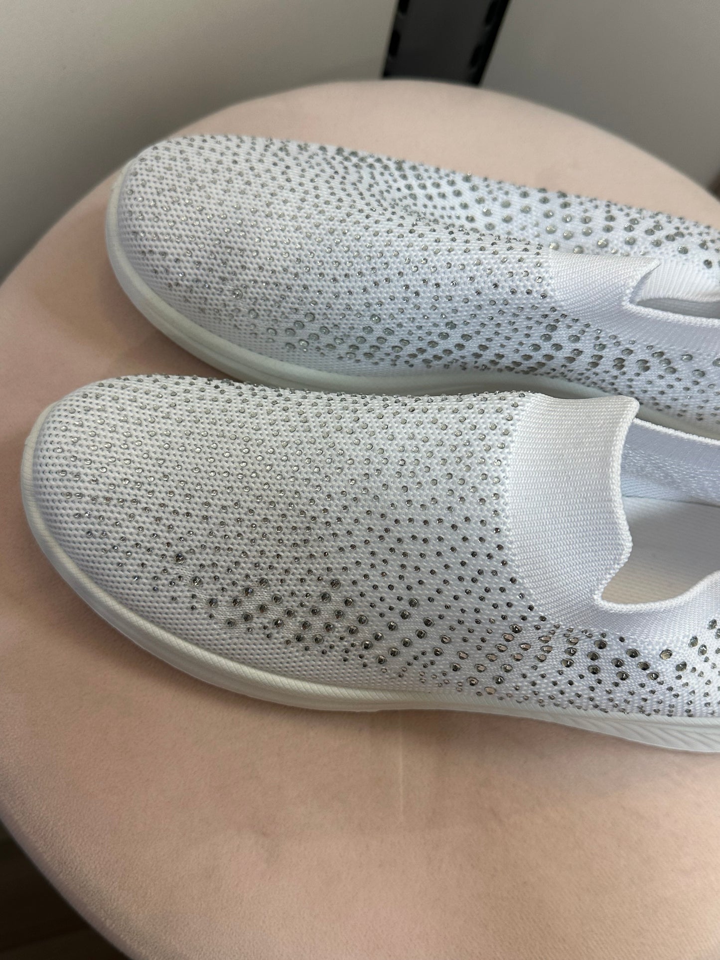 Tossutennarit blingillä valkoinen