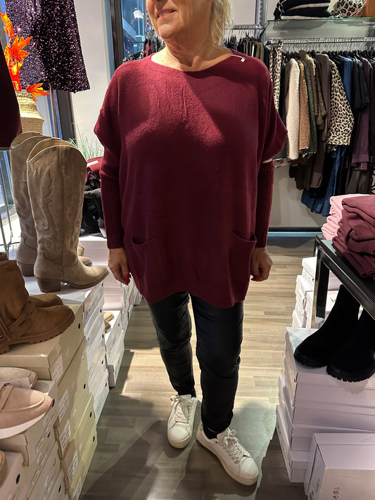 Pontsoneule viininpunainen