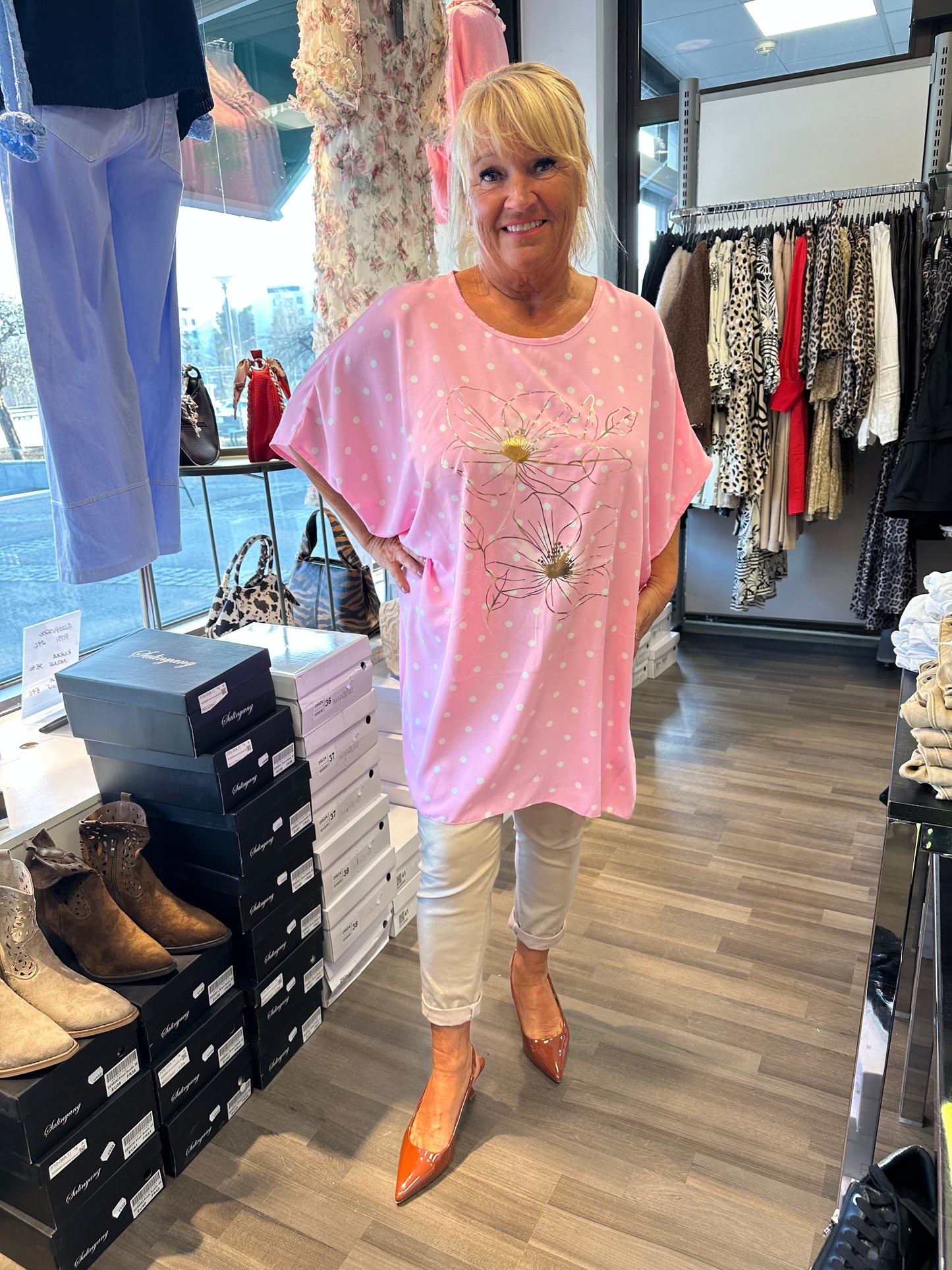 Plussize pilkullinen tunika (5 väriä)