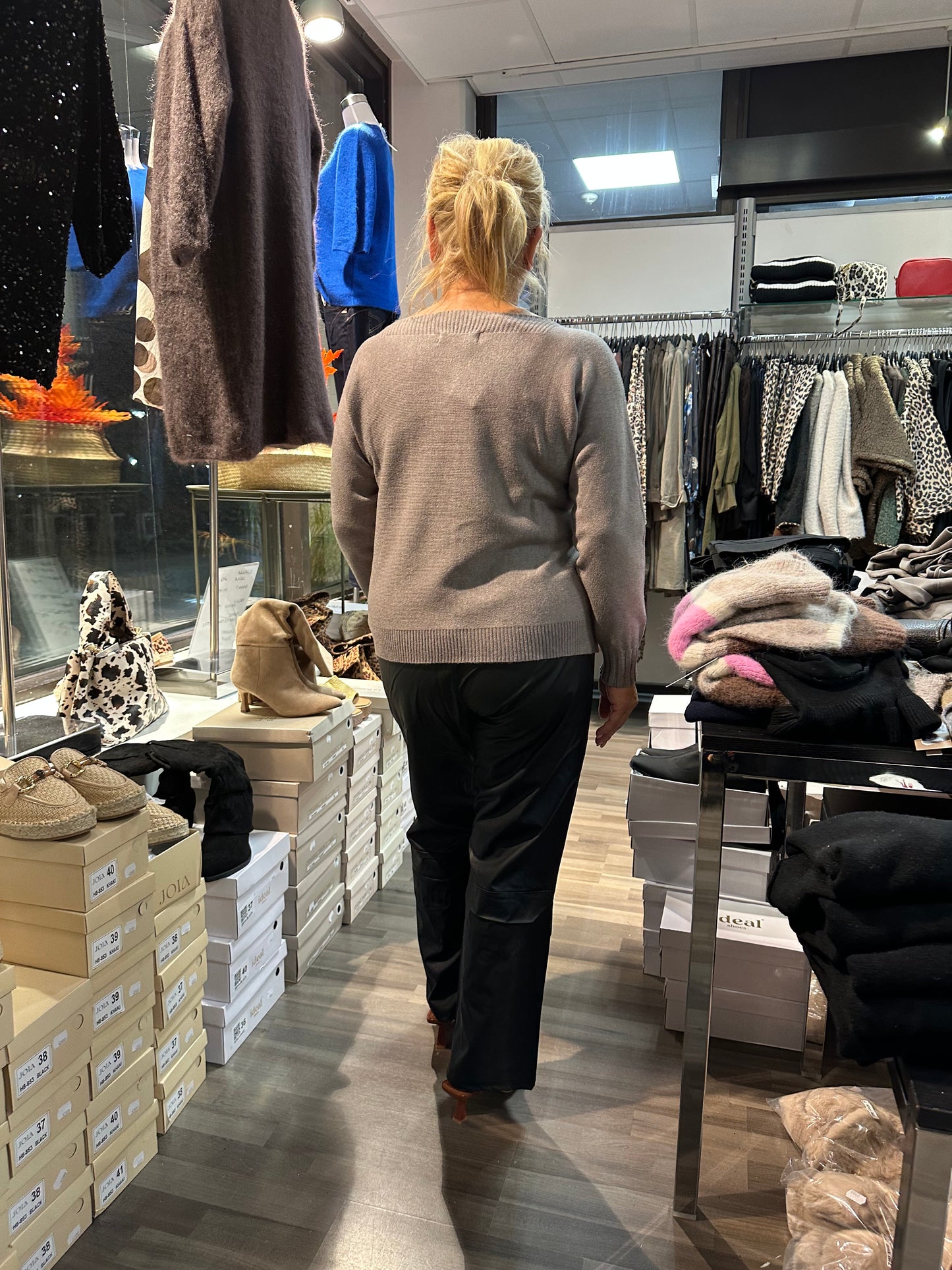 Neulepusero venepääntiellä fango