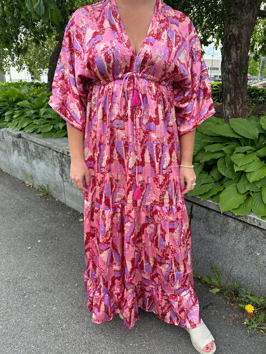 Maksimekko Silvia punainen