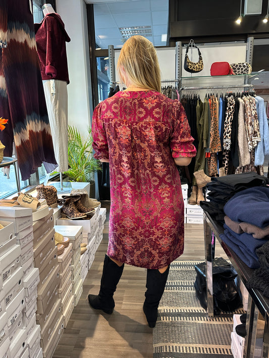 Kuviollinen mekko fuksia/viini