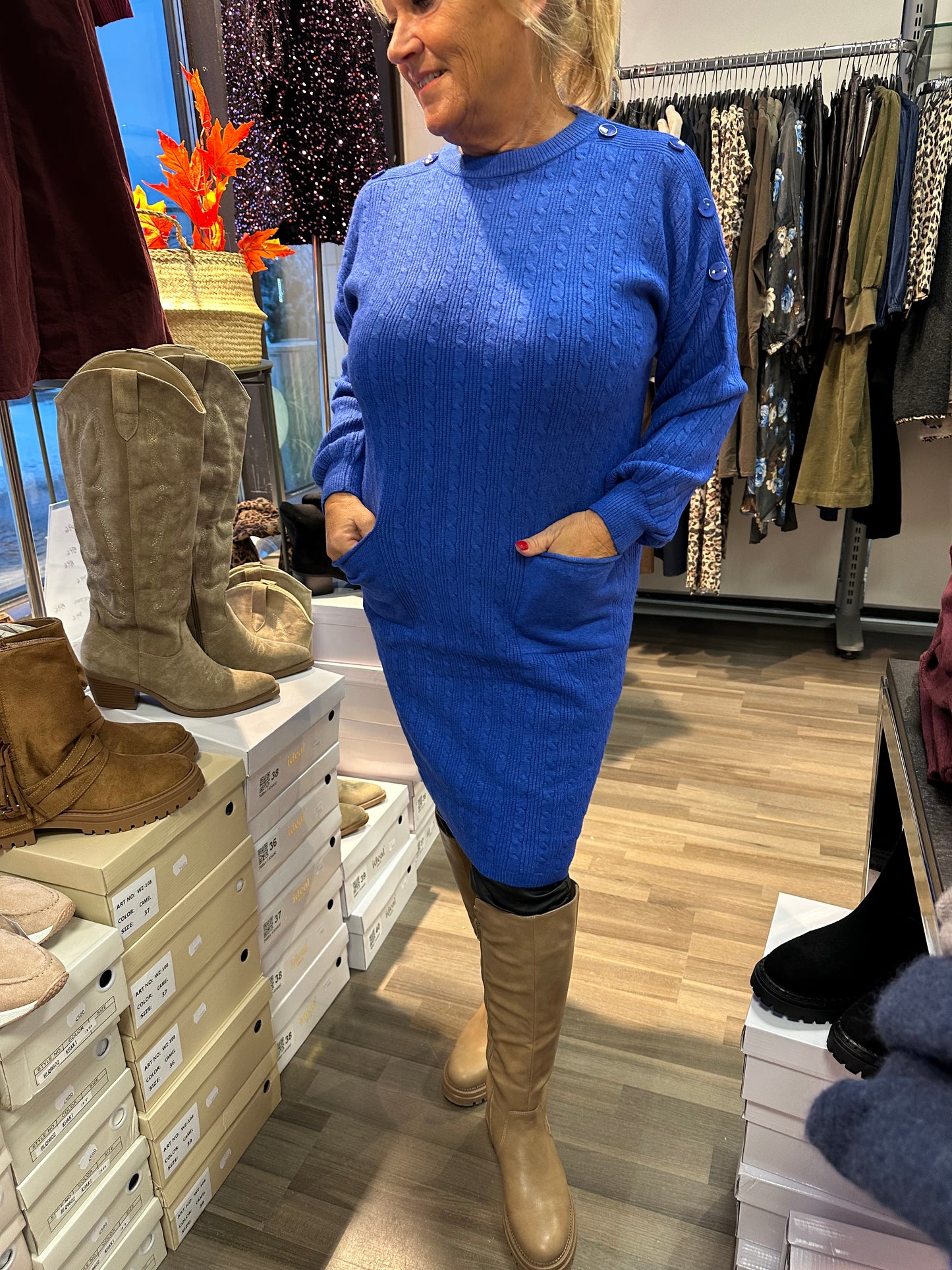 Neuletunika/mekko sininen