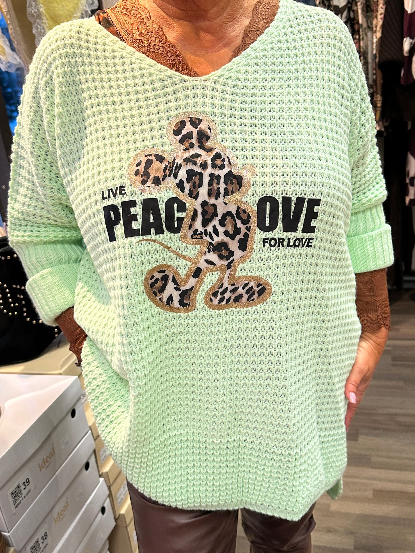 Mikki oversize-neule pistaasi