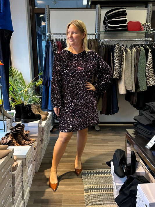 Samettinen paljettimekko pinkki